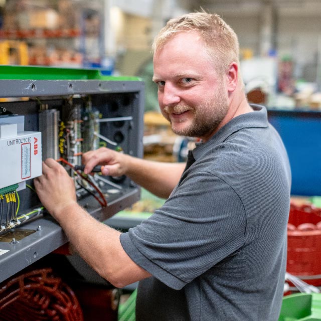 Experten Generatoren Wartung Baumüller Services